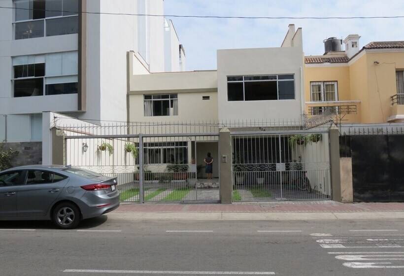 Szálloda Miraflores Inn