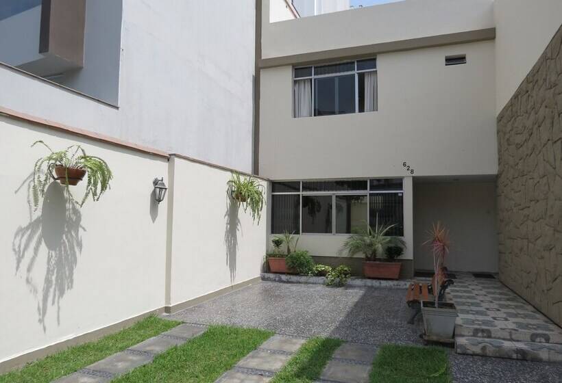 Szálloda Miraflores Inn