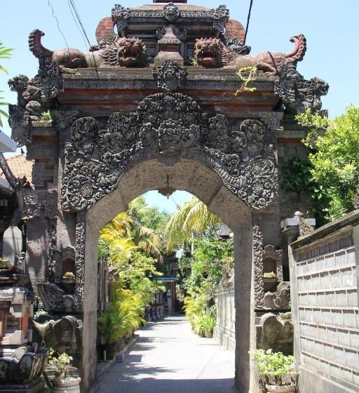 Отель Nakula Guest House