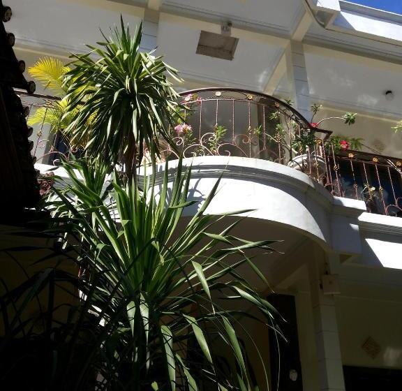 Отель Nakula Guest House