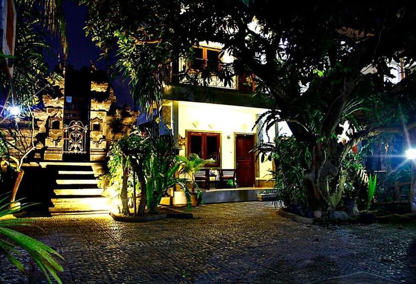 Отель Nakula Guest House