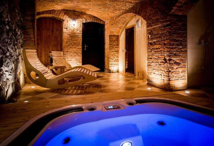 ホテル Pałac Kłanino