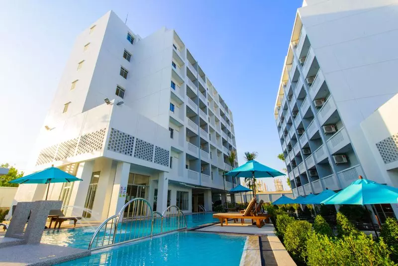 هتل Recenta Suite Phuket Suanluang