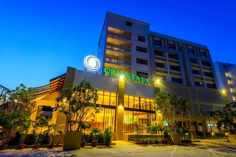 Hôtel Recenta Suite Phuket Suanluang - Phuket
