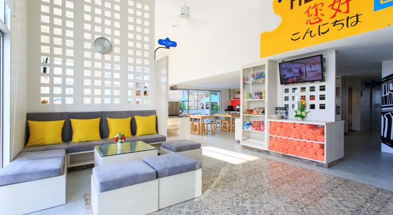 호텔 Recenta Suite Phuket Suanluang