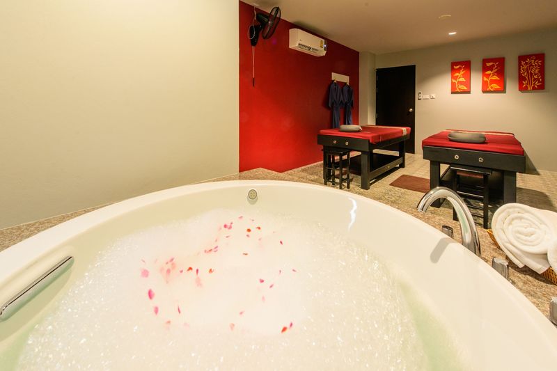 호텔 Recenta Suite Phuket Suanluang