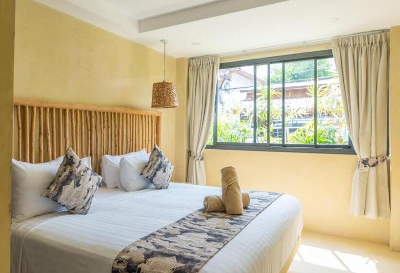 هتل Riviera Beach