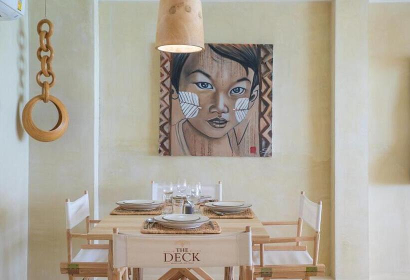 هتل Riviera Beach