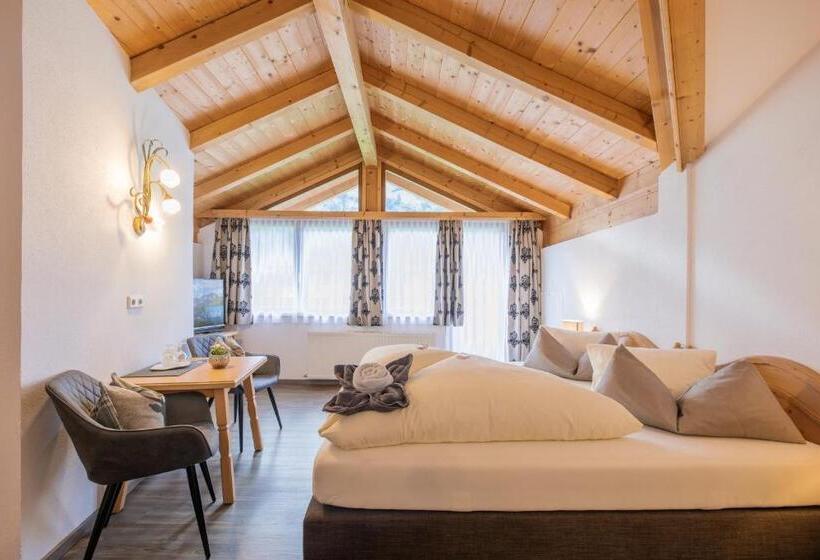 ホテル Stacklerhof