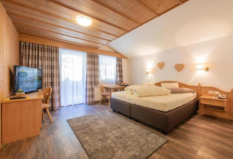 ホテル Stacklerhof