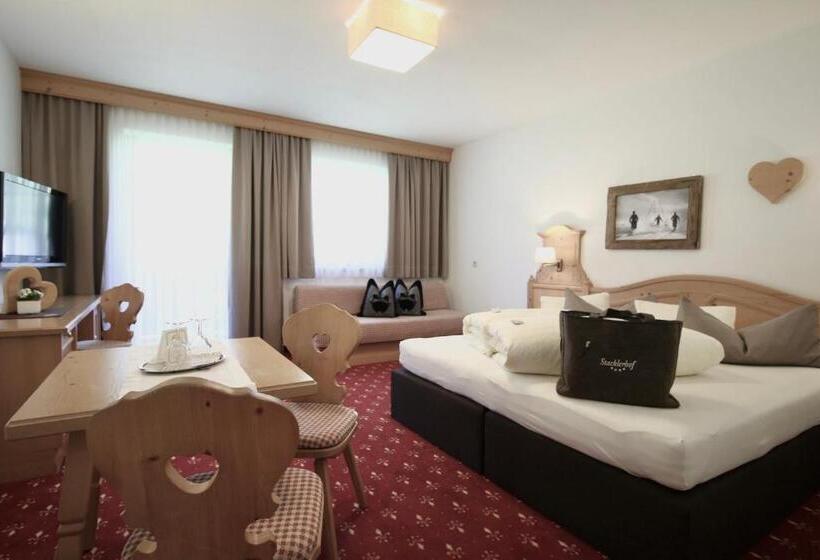 ホテル Stacklerhof