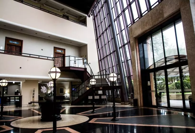 هتل Summit Flat Service São José Dos Campos