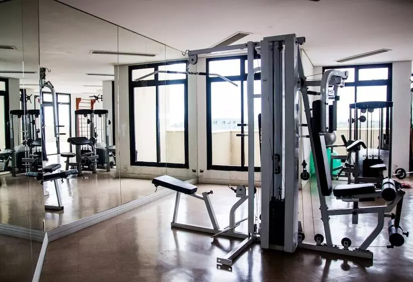 هتل Summit Flat Service São José Dos Campos