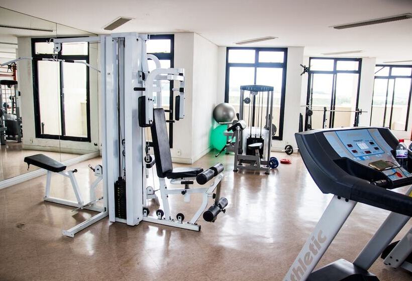 فندق Summit Flat Service São José Dos Campos