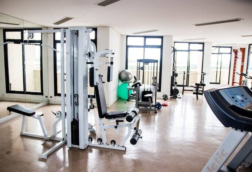 فندق Summit Flat Service São José Dos Campos