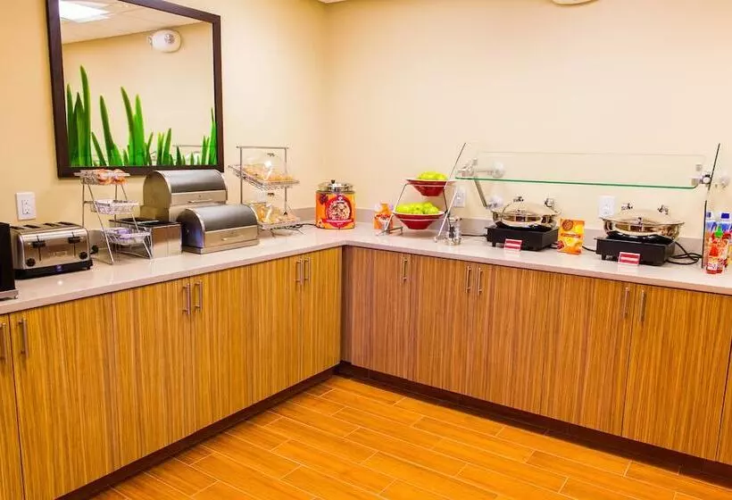 Hotelli Towneplace Suites By Marriott Columbia Northwest/harbison