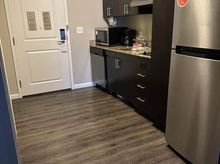 Hotelli Towneplace Suites By Marriott Columbia Northwest/harbison