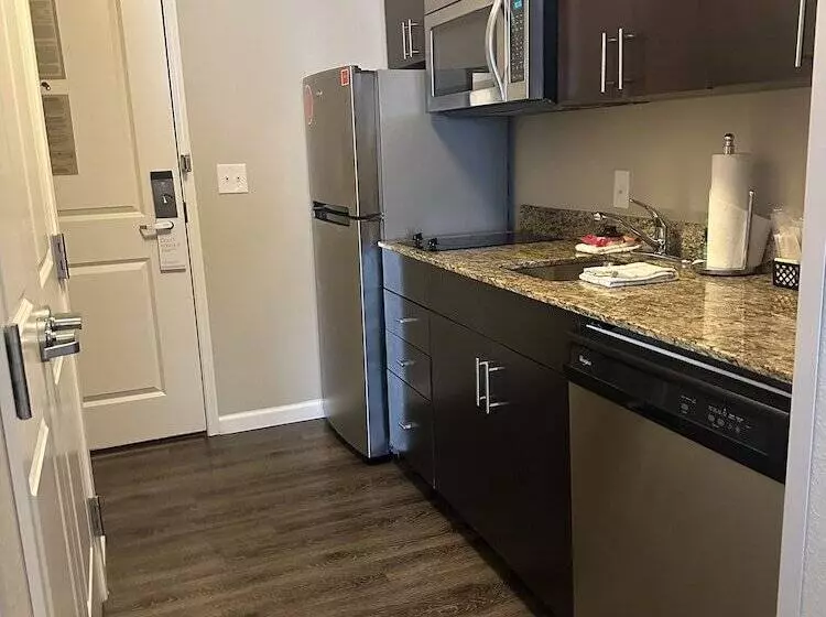 Hotelli Towneplace Suites By Marriott Columbia Northwest/harbison