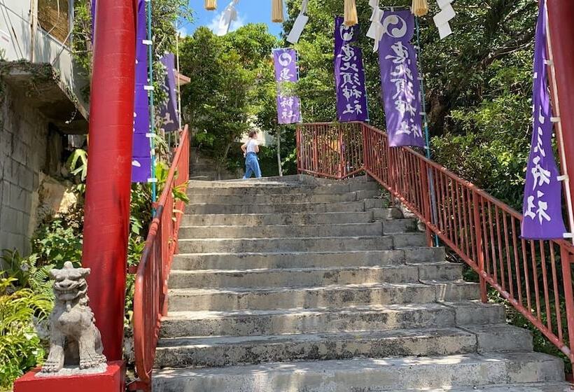 The Kitchen Hostel Ao