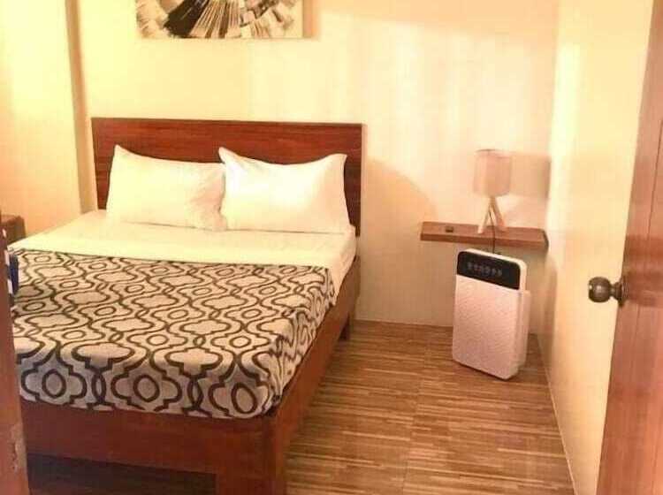 Acapulco Resort & Suites