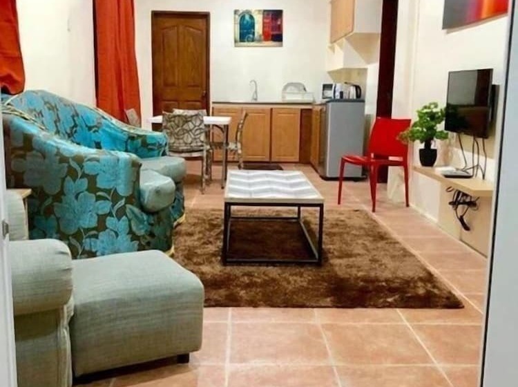 Acapulco Resort & Suites