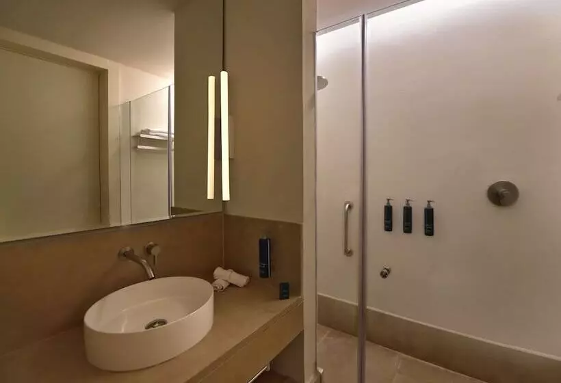 Doubletree By Hilton Ben Guerir Hotel & Residences