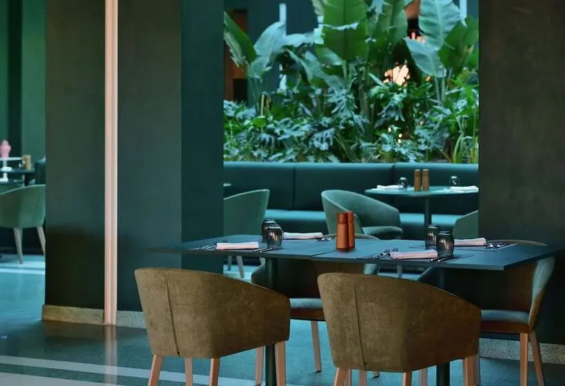 Doubletree By Hilton Ben Guerir Hotel & Residences