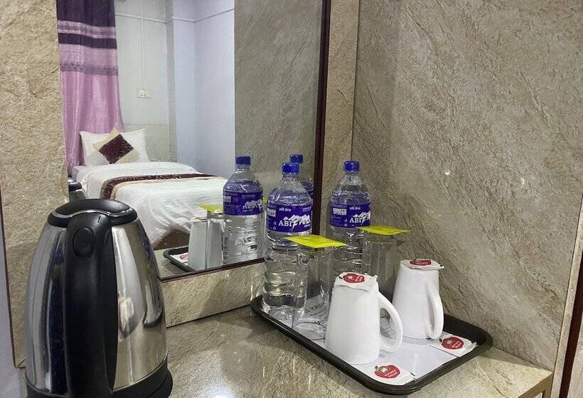 هتل Kavya Inn Chitwan