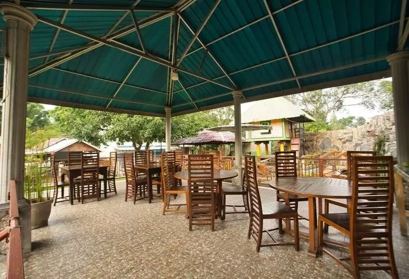 ペンション Tresno Sembalun Rinjani