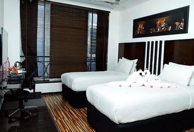 Hotel Skyry Ii By Fab