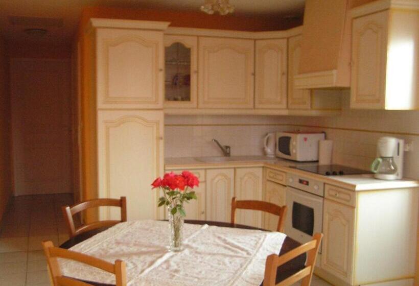 ベッドアンドブレックファースト A L'olivier