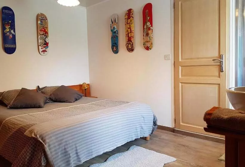 ベッドアンドブレックファースト Chambre D Hôtes Aux Pays Des Sucs