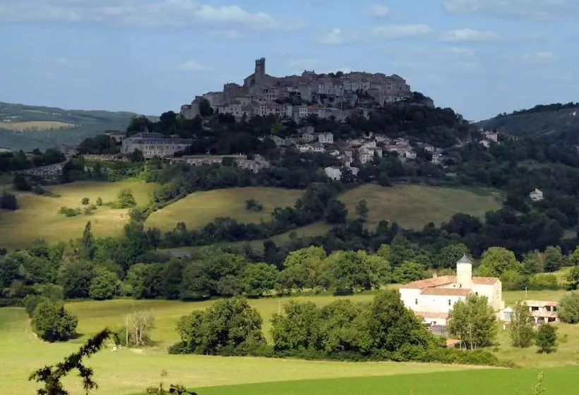 Aamiaismajoitus (B&B) Chambres D Hôtes Le Secret Du Chat