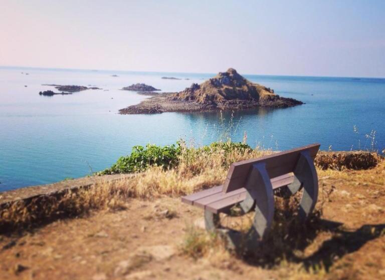 ベッドアンドブレックファースト Chambres La Guignardais