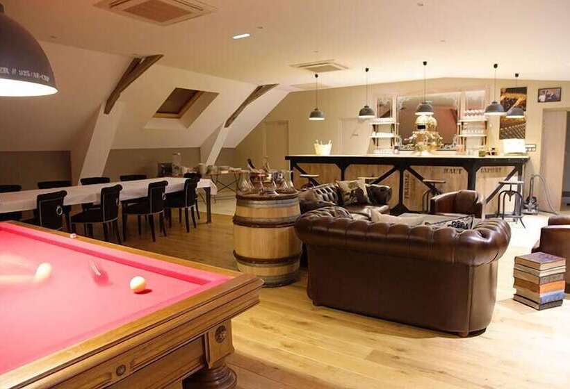 تختخواب و صبحانه Champagne Domaine Sacret Ay