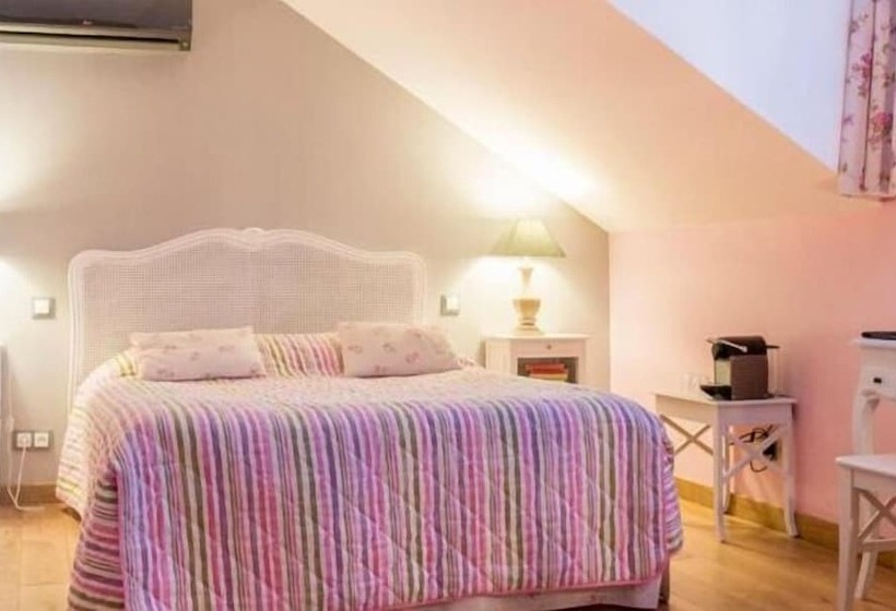 تختخواب و صبحانه Champagne Domaine Sacret Ay