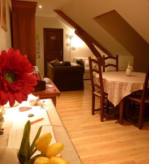 مبيت وإفطار Ferme De Marpalu