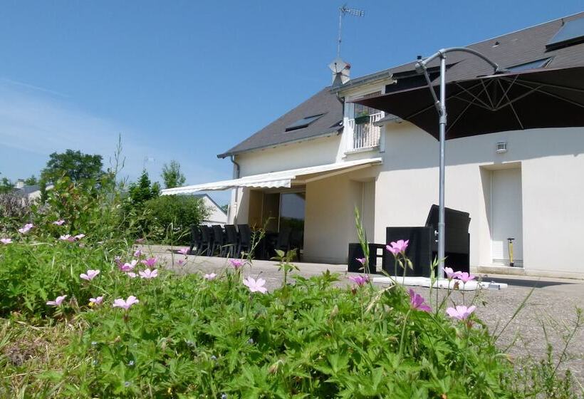 مبيت وإفطار Ferme De Marpalu