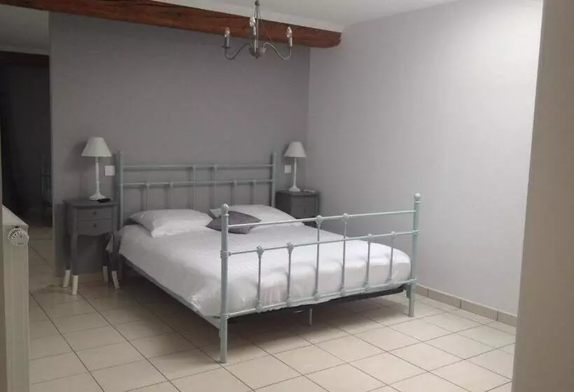 ベッドアンドブレックファースト Ferme De Villeray Chambre D Hôtes