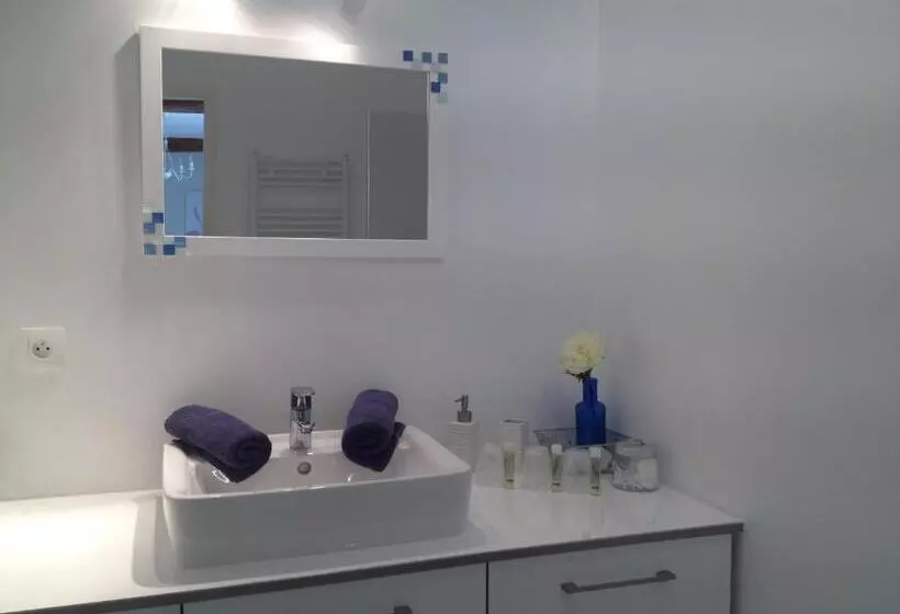 ベッドアンドブレックファースト Ferme De Villeray Chambre D Hôtes