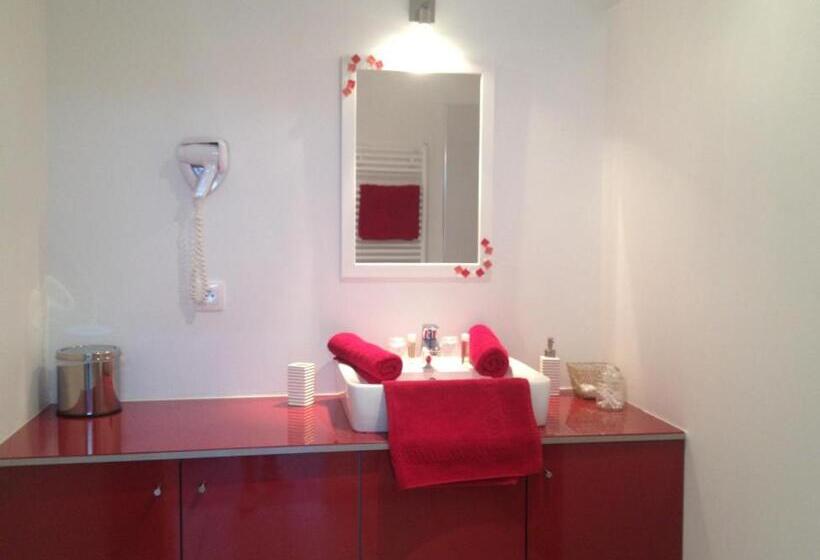 مبيت وإفطار Ferme De Villeray Chambre D Hôtes