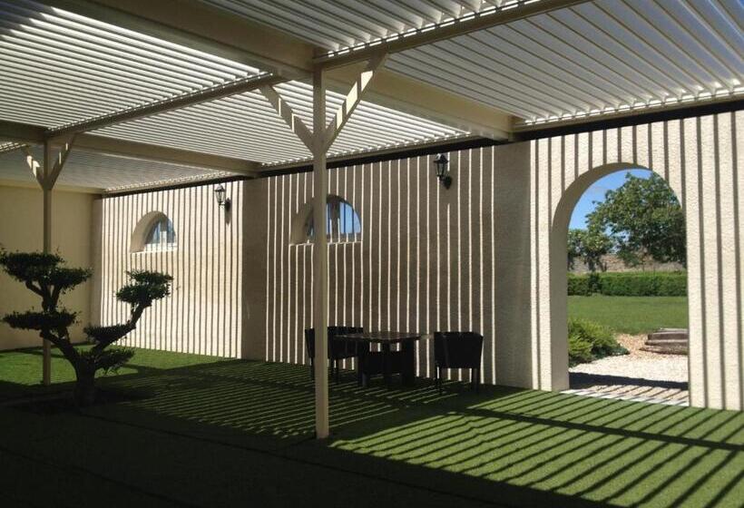 مبيت وإفطار Ferme De Villeray Chambre D Hôtes