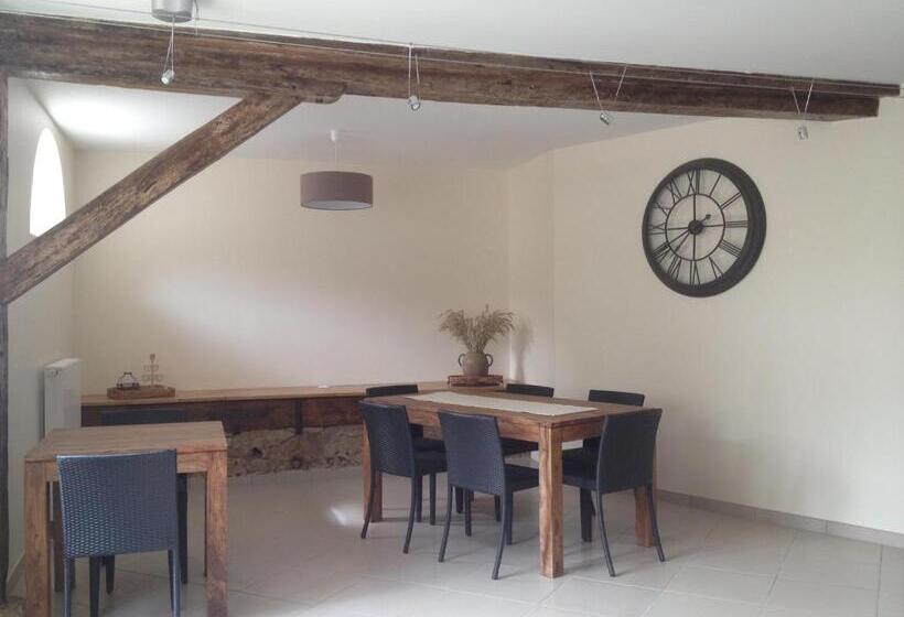 مبيت وإفطار Ferme De Villeray Chambre D Hôtes