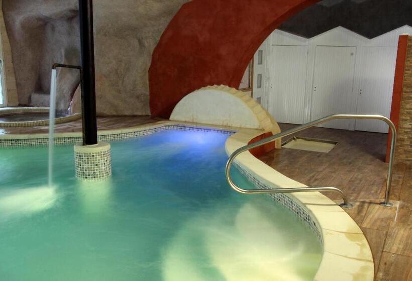 住宿加早餐  La Font Vineuse & Spa