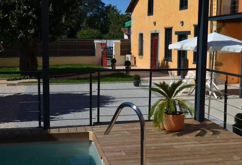 Bed and Breakfast La Petite Ecole