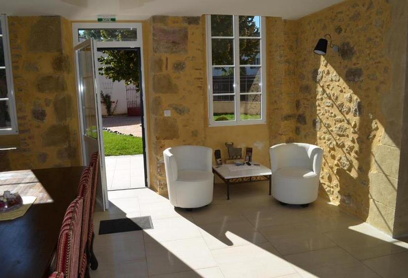 مبيت وإفطار La Petite Ecole