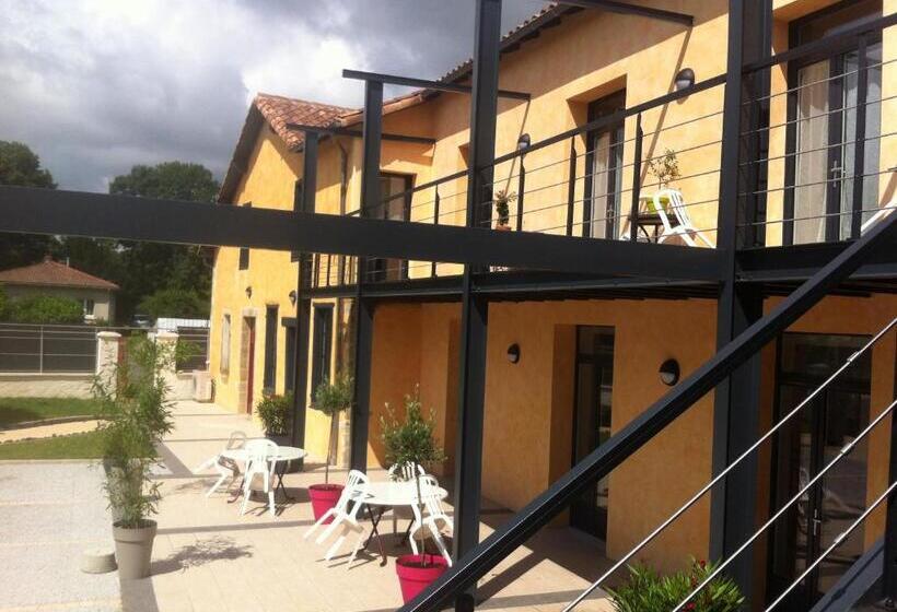 مبيت وإفطار La Petite Ecole