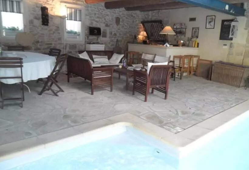 Aamiaismajoitus (B&B) Le Clos D'isabelle