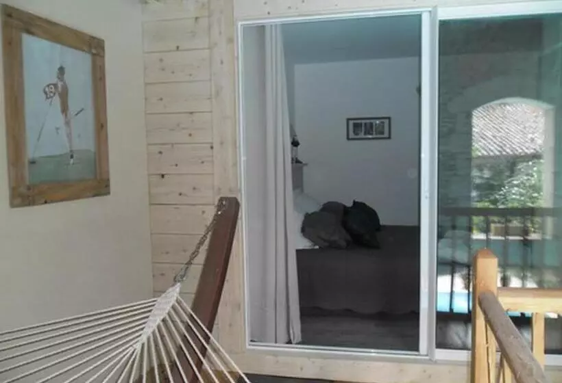 Aamiaismajoitus (B&B) Le Clos D'isabelle