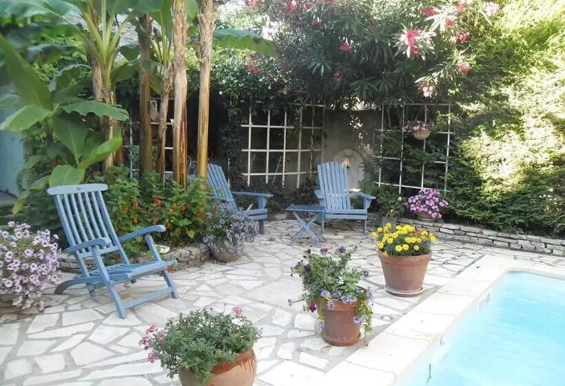 Aamiaismajoitus (B&B) Le Clos D'isabelle